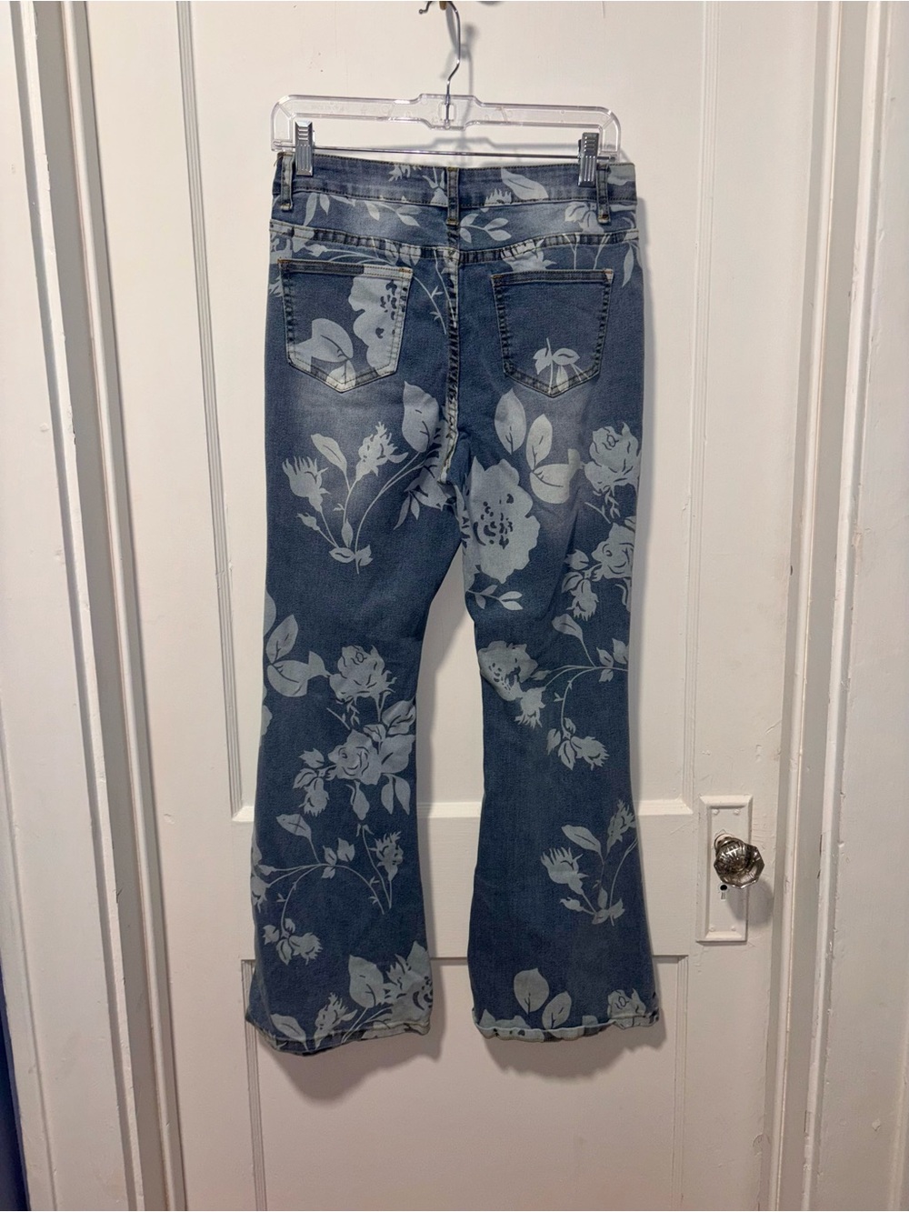 Women’s Blue Floral Print High-Waist Flared Jeans - Picture 3 of 5
